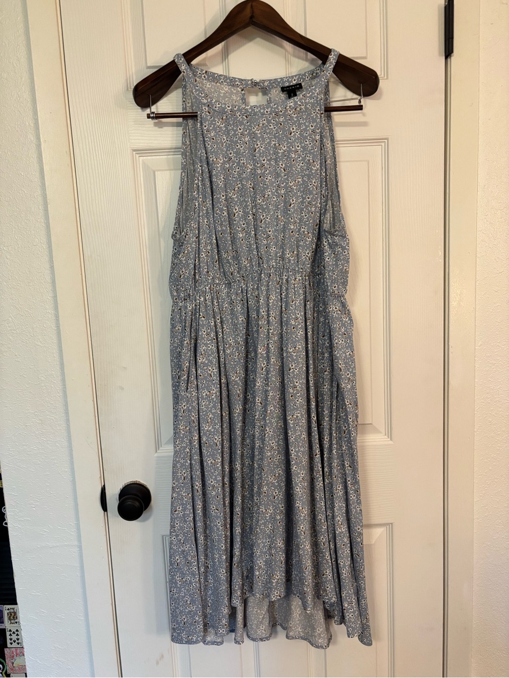 Torrid- Floral Halter Dress with Pocket - Picture 5 of 7